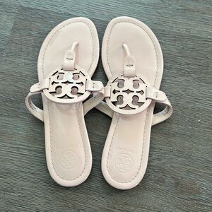 Tory Burch Patent Leather Miller Thong Slip On sandal light pink 7 Women